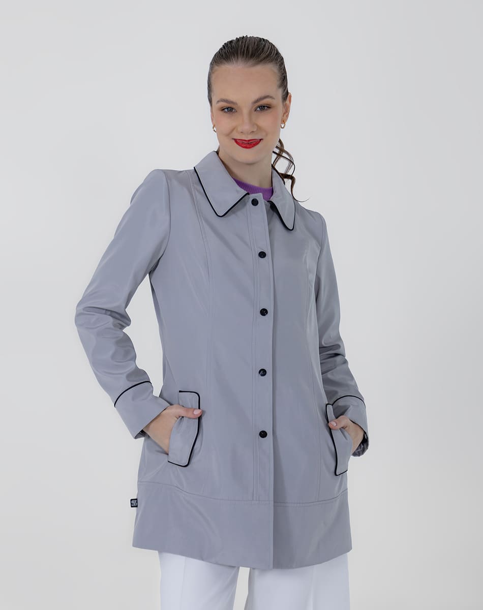 SHYLA | LONG TRENCH COAT WITH BROOCHES IN THE FRONT