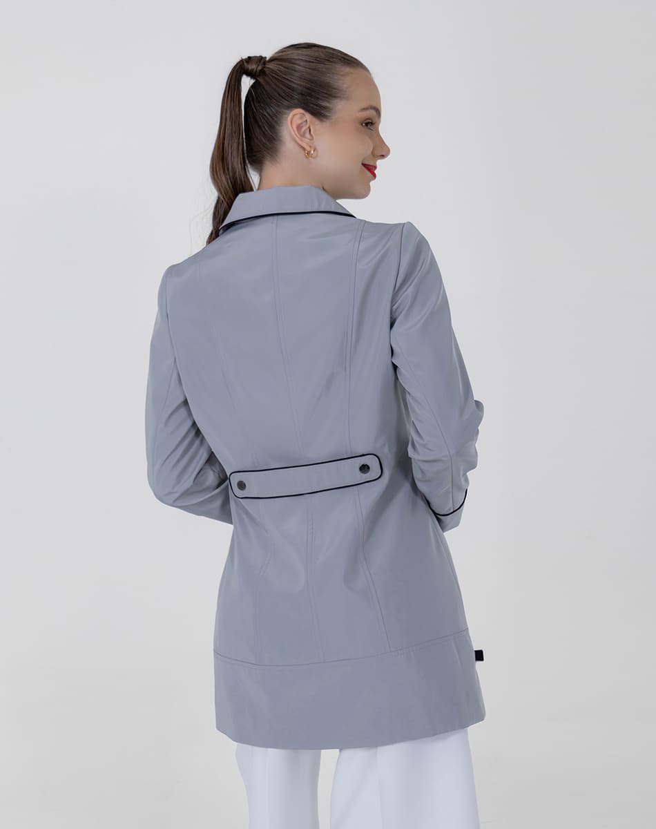 SHYLA | LONG TRENCH COAT WITH BROOCHES IN THE FRONT