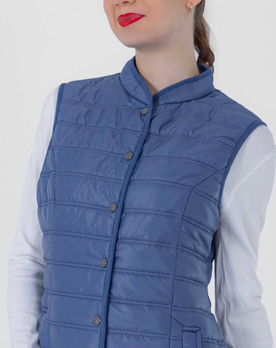 Quilted vest with mao collar